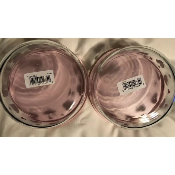 Pyrex 7 cup Conversation heart Bowls Lot Of 2 lids - Picture 4 of 4
